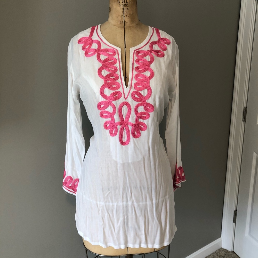 NWT Barbara Gerwit embroidered tunic coverup